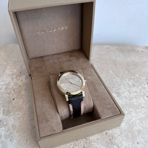 Pre-Owned BURBERRY Stainless Steel Calfskin 38mm Quartz Watch Gold
