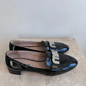 Pre-Owned MIU MIU Patent Loafers Size 40
