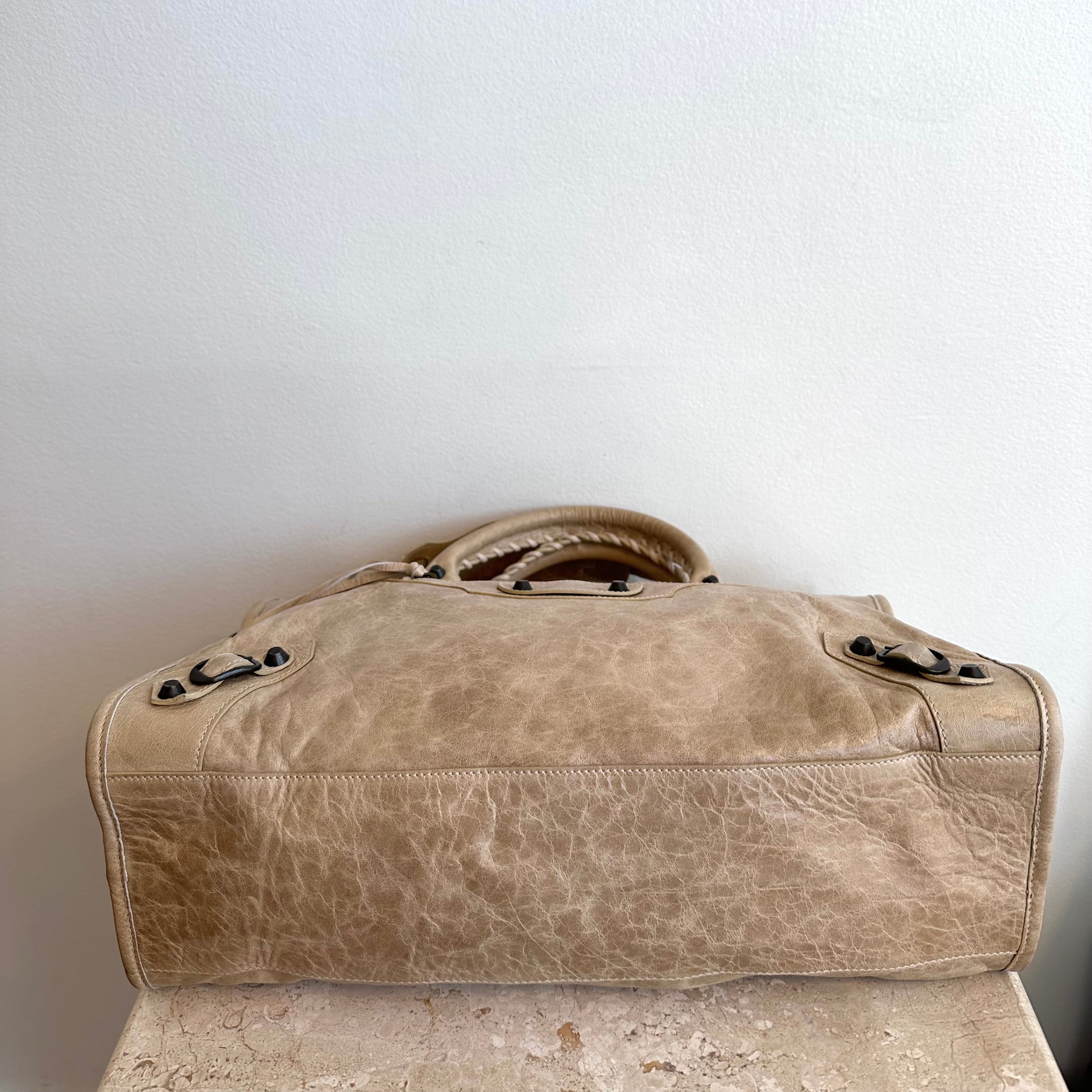 Pre-Owned BALENCIAGA Beige/Tan City Bag