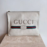 Pre-Owned GUCCI Pouch/Clutch Bag