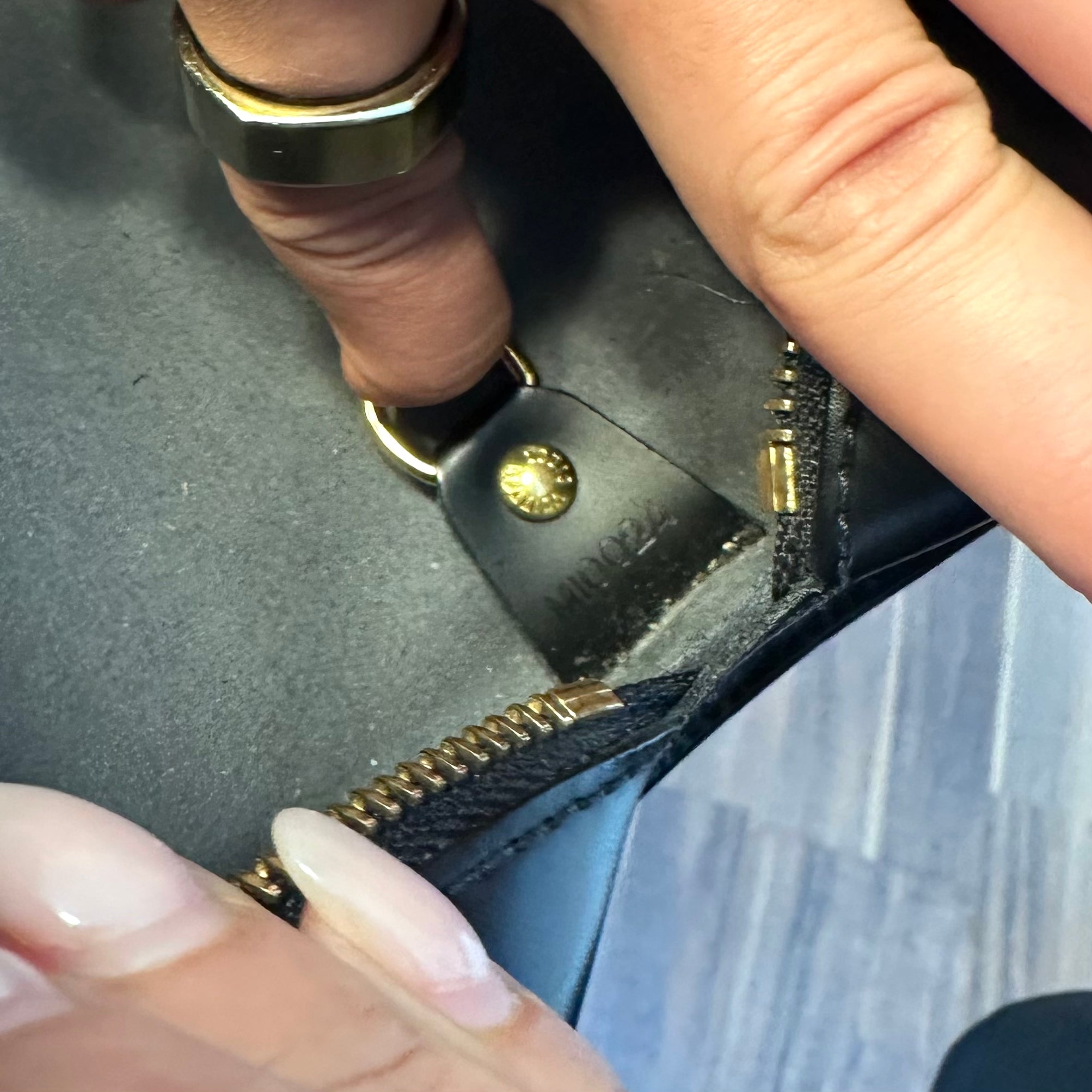 Pre-Owned LOUIS VUITTON Black Epi Papillon Soufflot