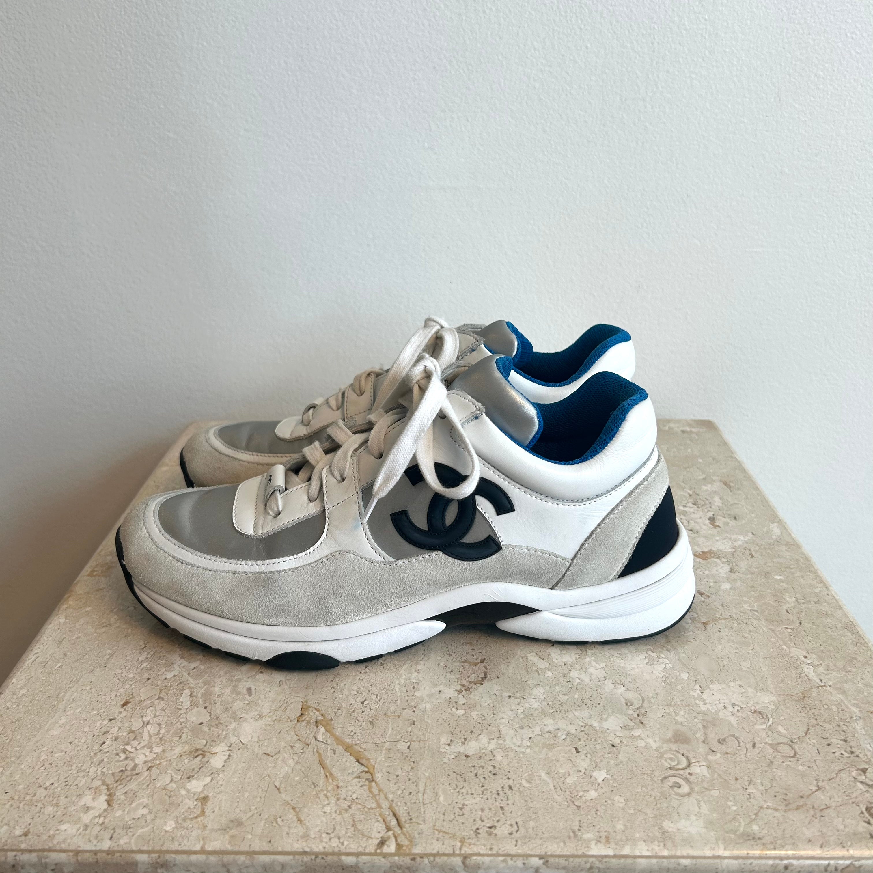 Pre-Owned CHANEL Tri-Colour CC Sneaker - Size 37.5