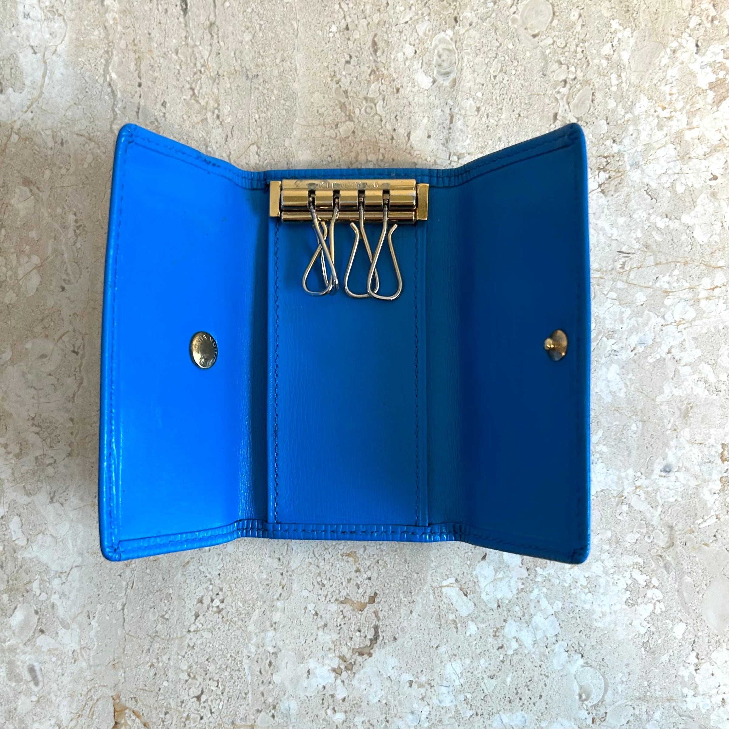 Pre-Owned LOUIS VUITTON Vintage Blue Epi Key Holder