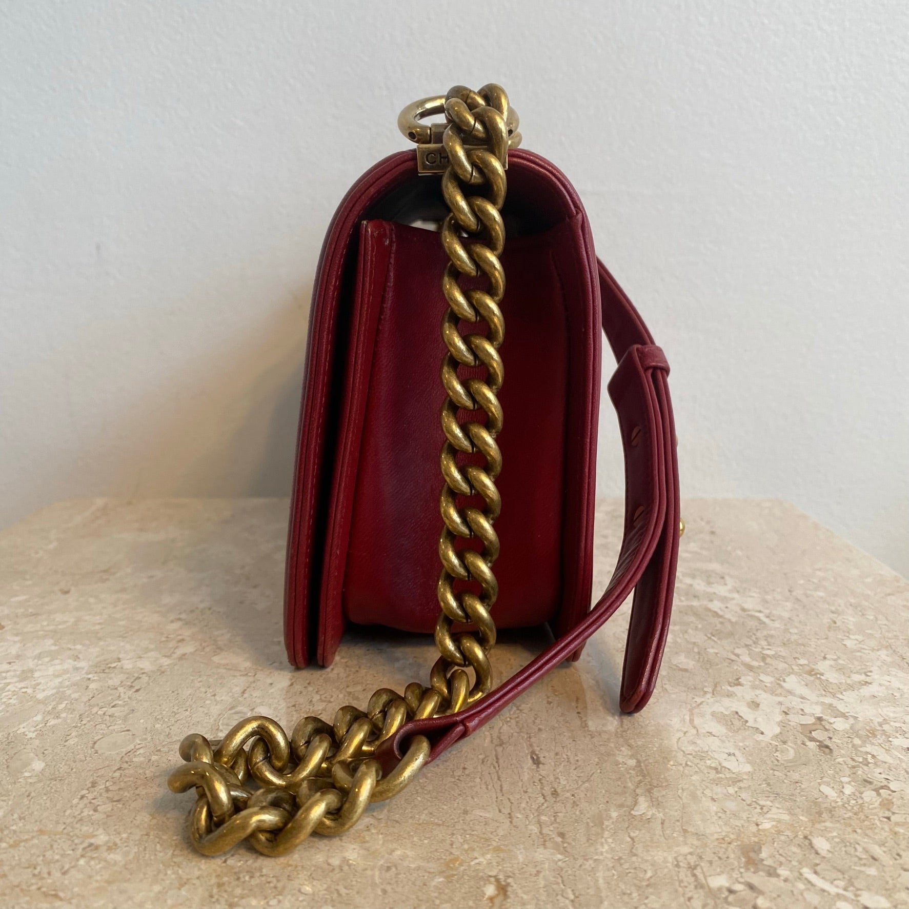 Pre-Owned CHANEL Old Medium Red Boy Bag GHW