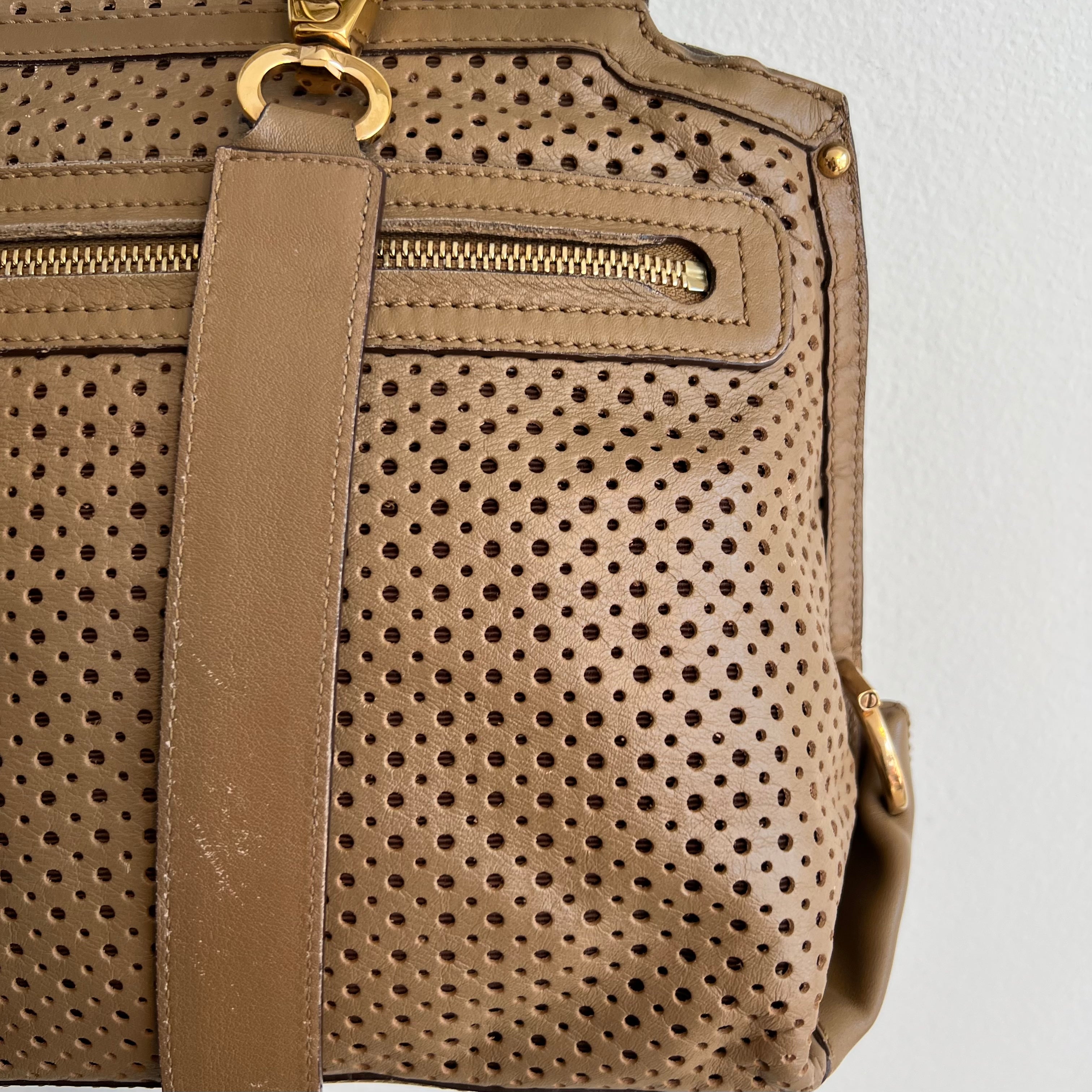 Pre-Owned SALVATORE FERRAGAMO Caramel Leather Sofia Bag