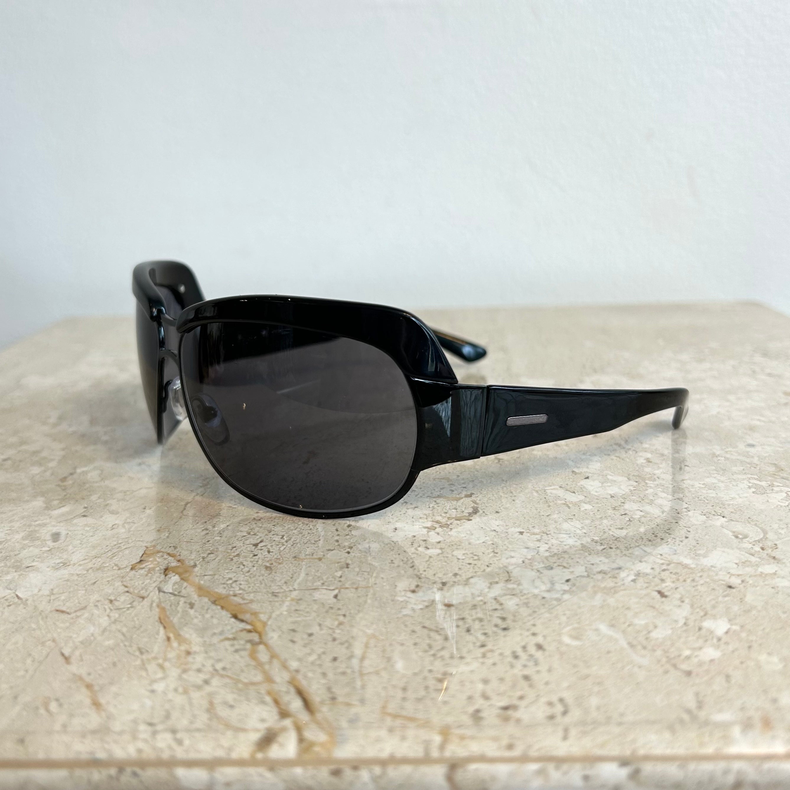 Pre-Owned YVES SAINT LAURENT 6143/S Shield Sunglasses