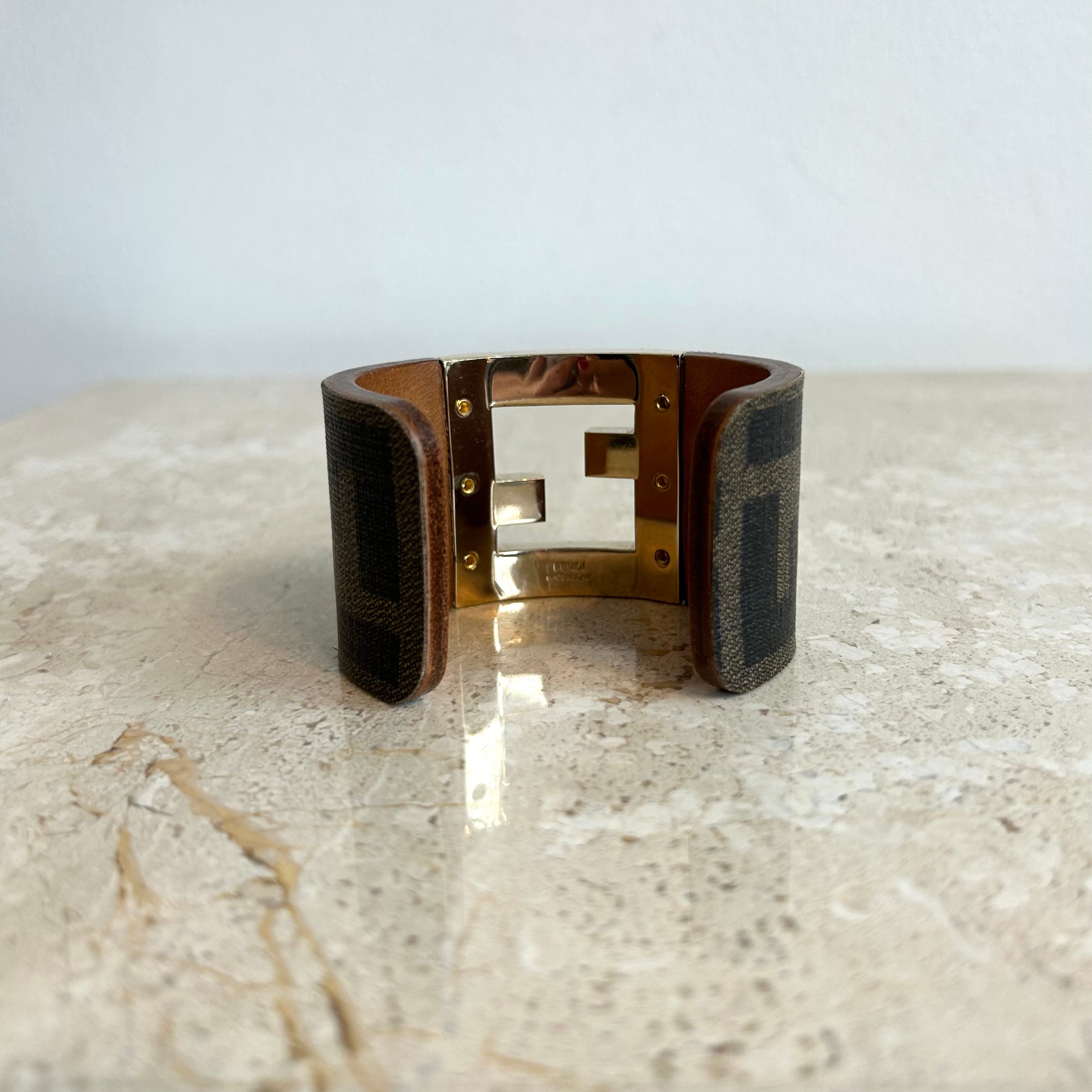 Pre-Owned FENDI Brown Zucca Canvas Cuff