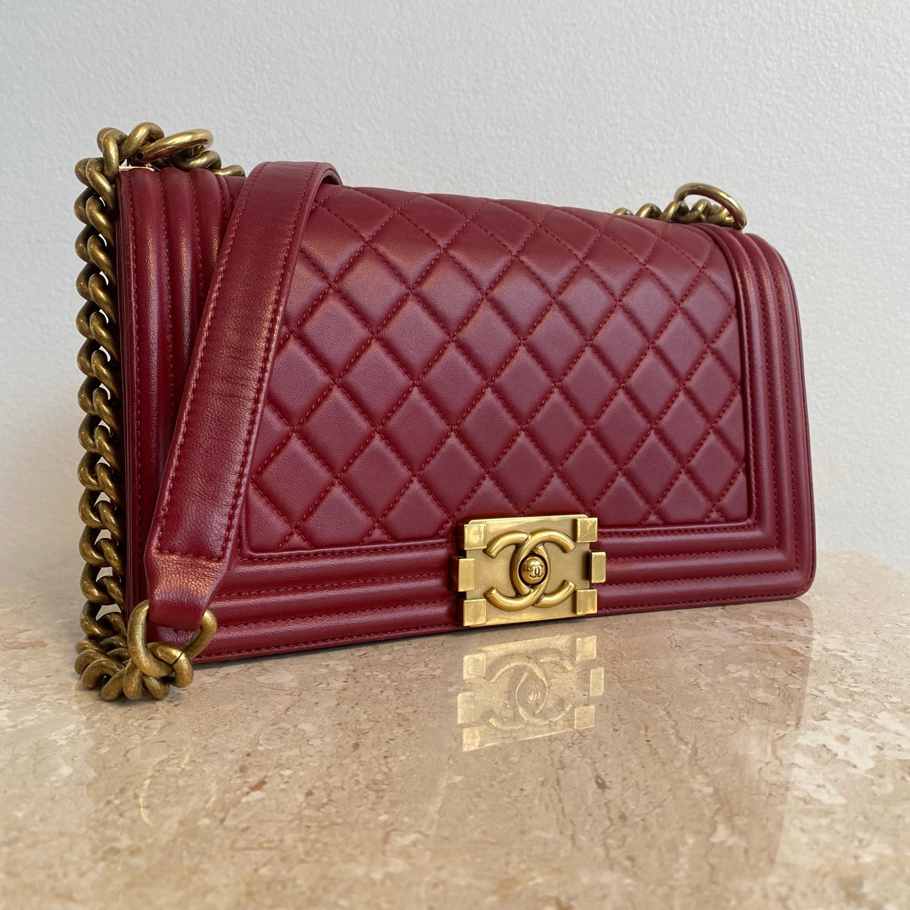 Pre-Owned CHANEL Old Medium Red Boy Bag GHW