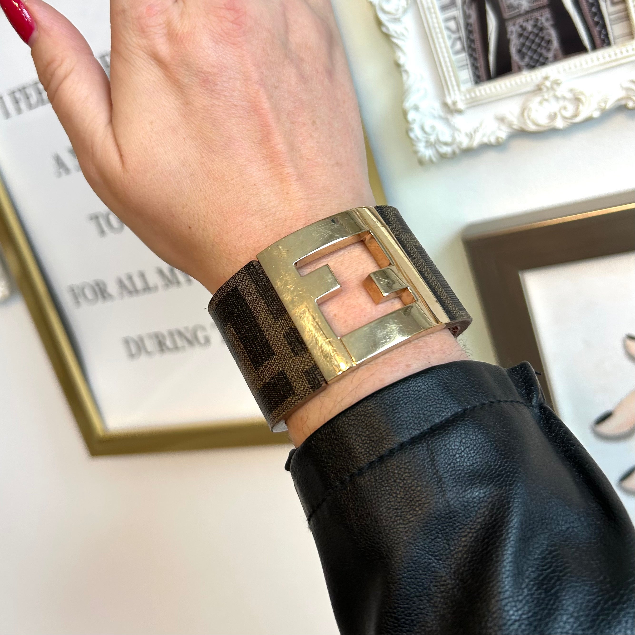 Pre-Owned FENDI Brown Zucca Canvas Cuff