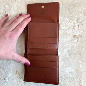 Pre-Owned LOUIS VUITTON Monogram Elise Wallet