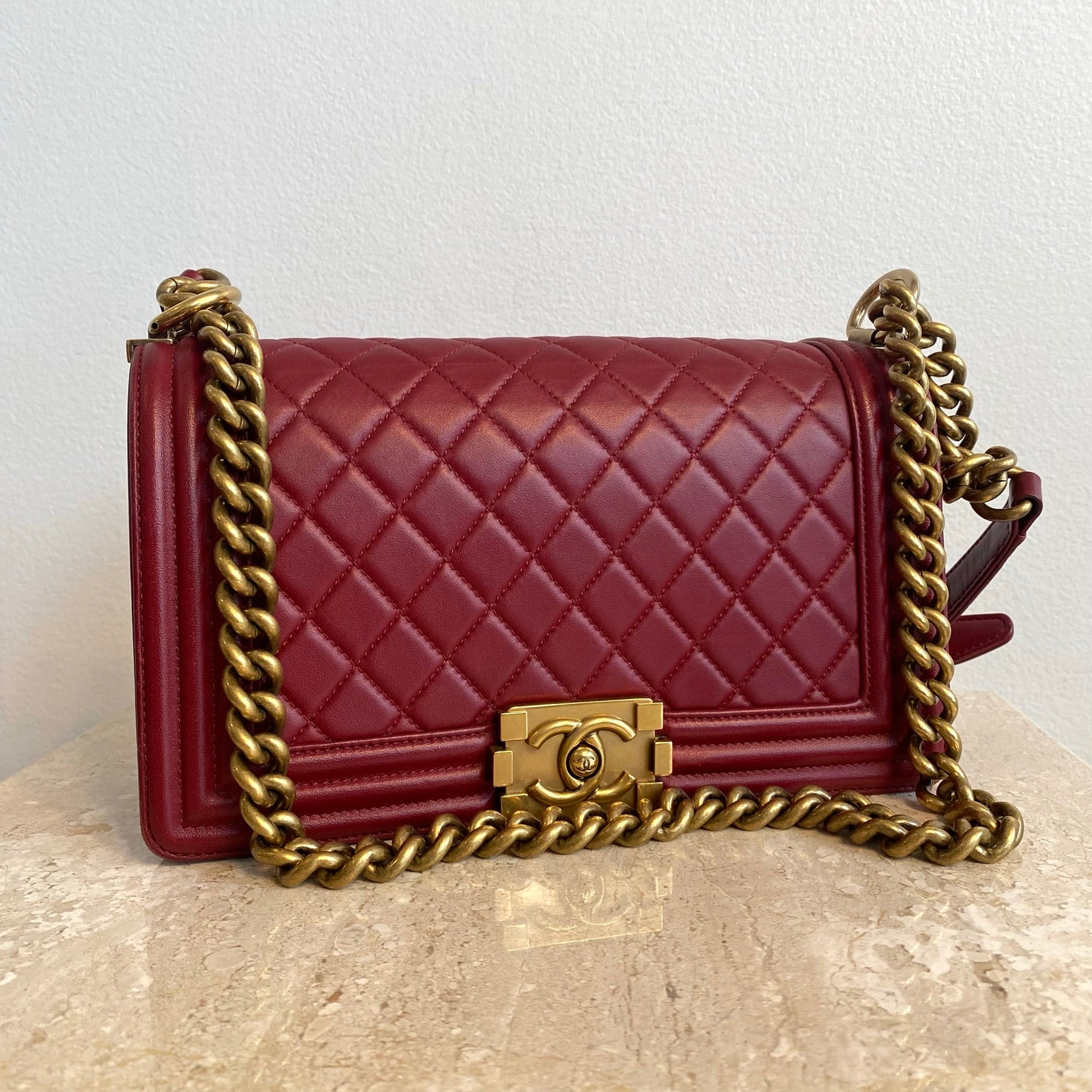 Pre-Owned CHANEL Old Medium Red Boy Bag GHW
