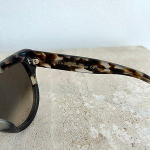 Pre-Owned CELINE CL41026 Shield Sunglasses