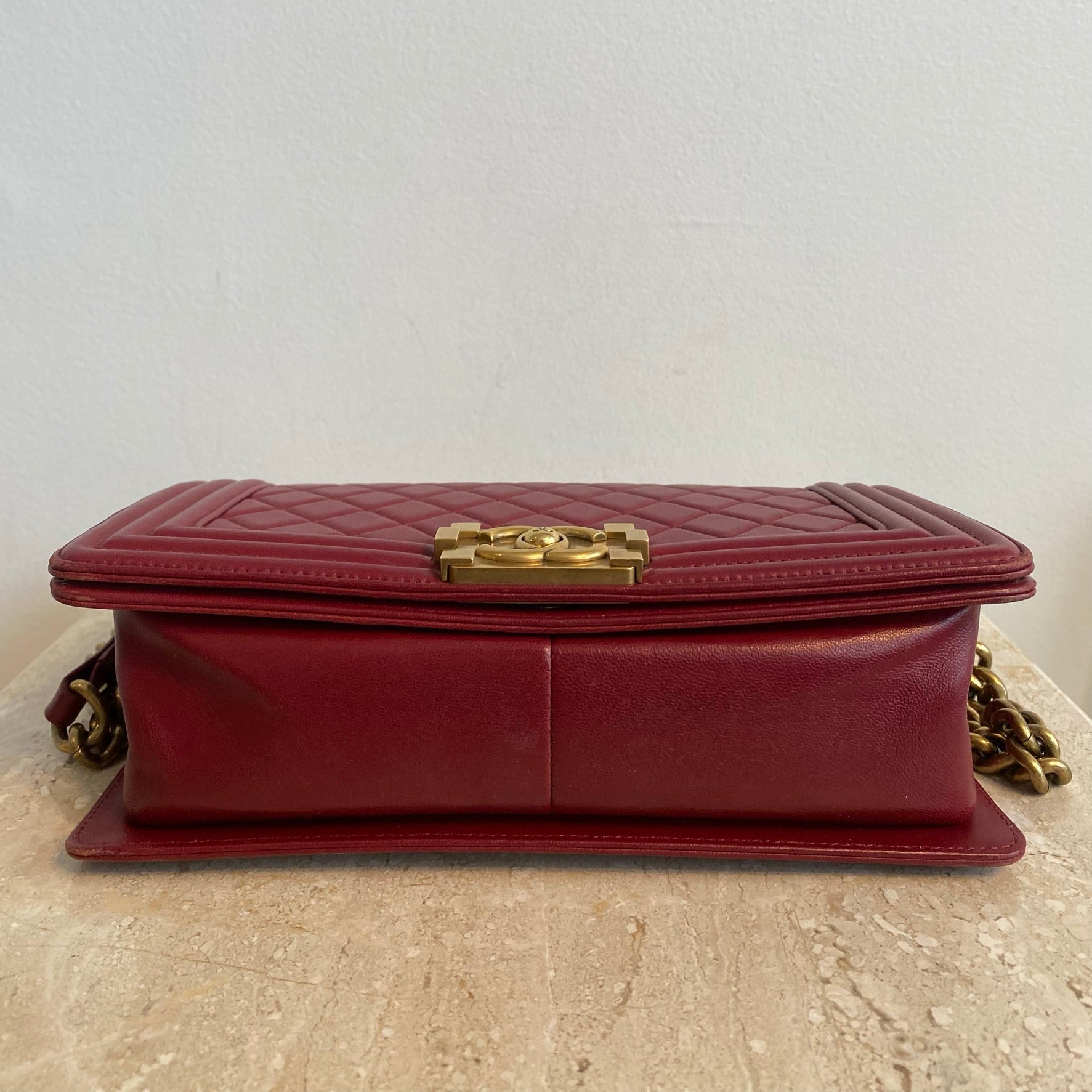Pre-Owned CHANEL Old Medium Red Boy Bag GHW