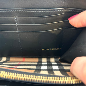 Pre-Owned BURBERRY Elmore Vintage Check Zip Around Wallet