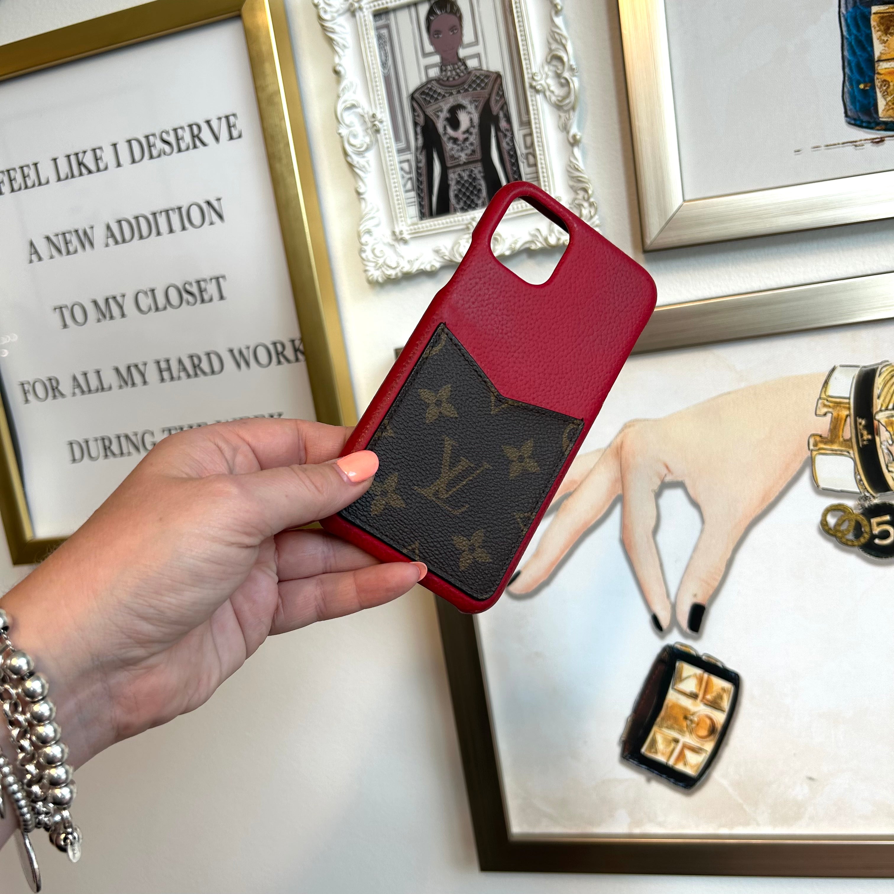 Pre-Owned LOUIS VUITTON iPhone 11 Pro Max Bumper Monogram Scarlett