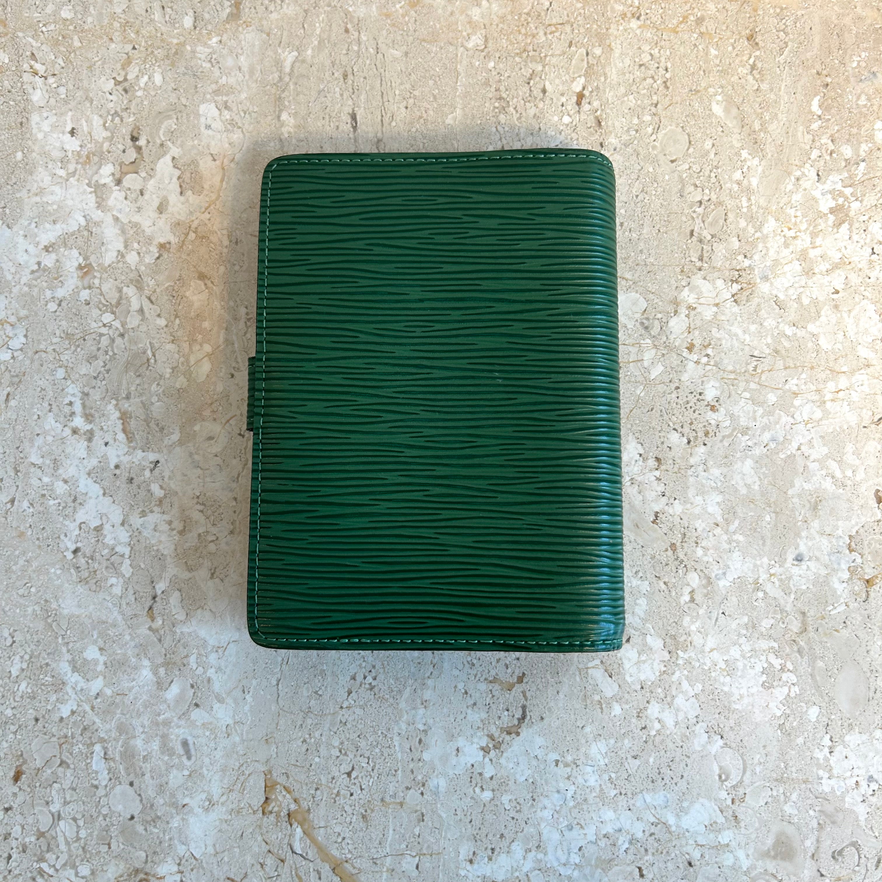Pre-Owned LOUIS VUITTON Vintage Green Epi Small Ring Agenda