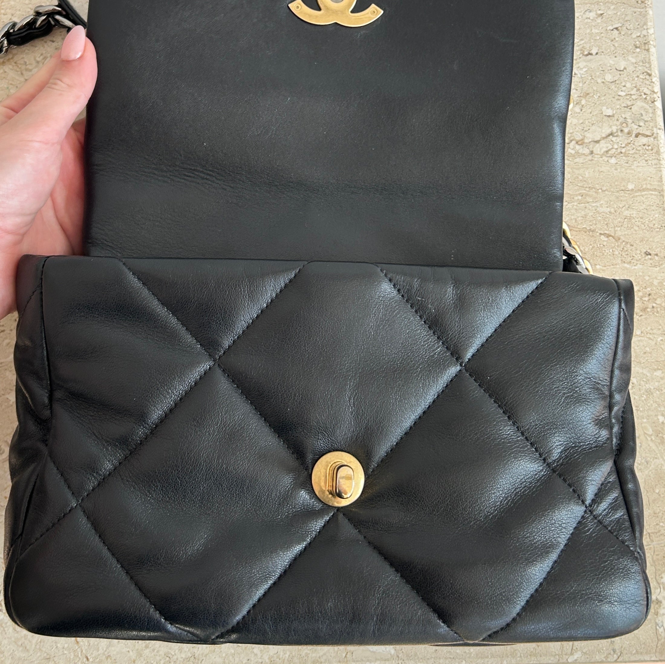 Pre-Owned CHANEL™ 19 Black Lambskin Handbag