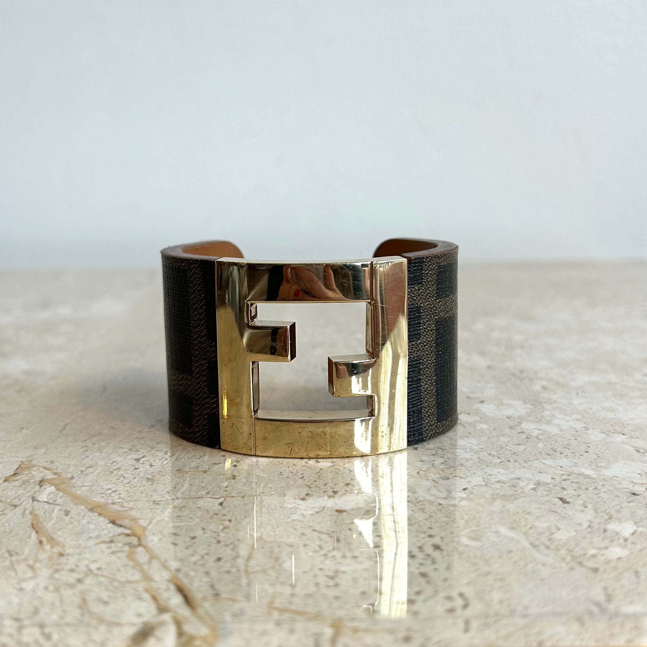 Pre-Owned FENDI Brown Zucca Canvas Cuff