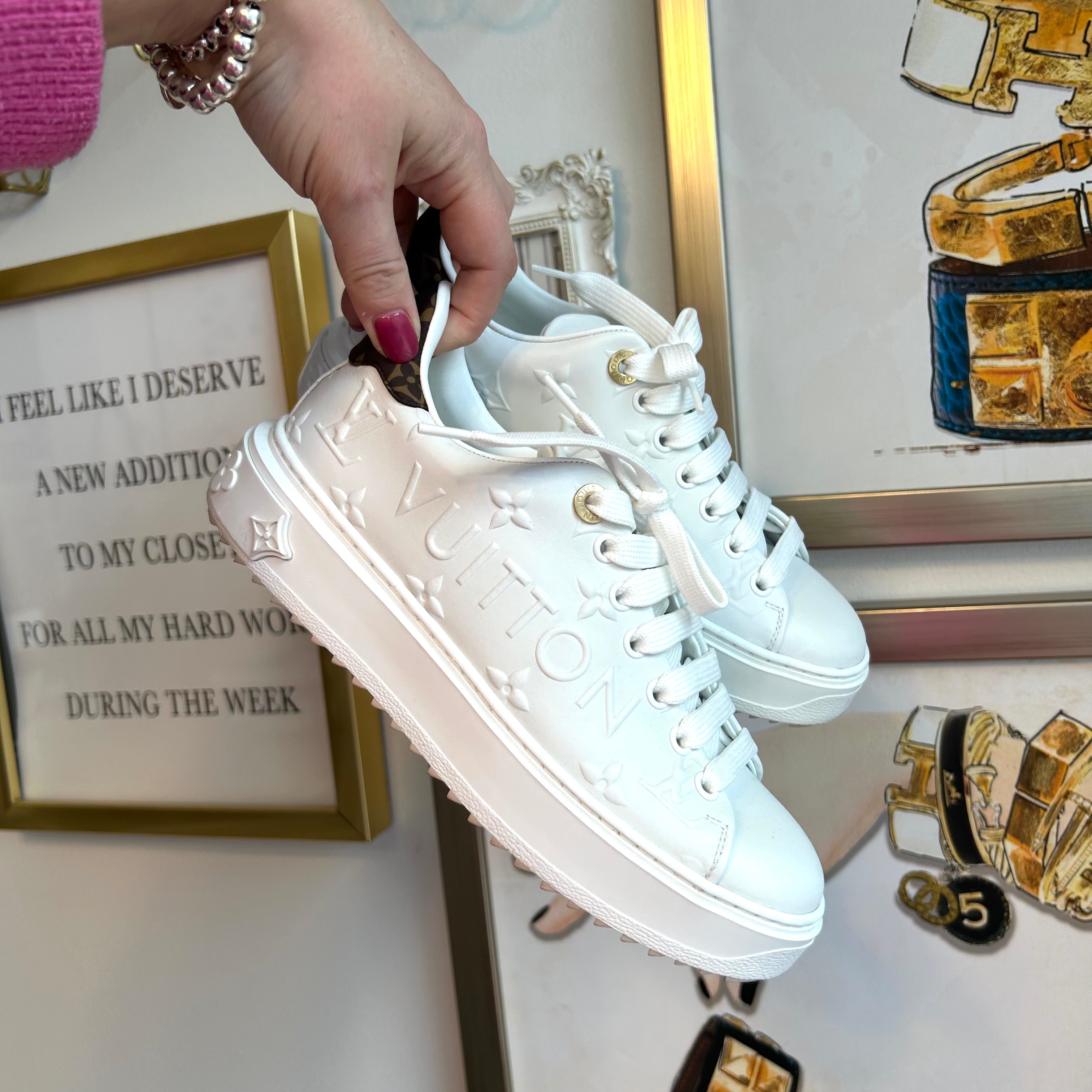 Pre-Owned LOUIS VUITTON White LV Monogram Time Out Debossed Sneaker - Size 35.5