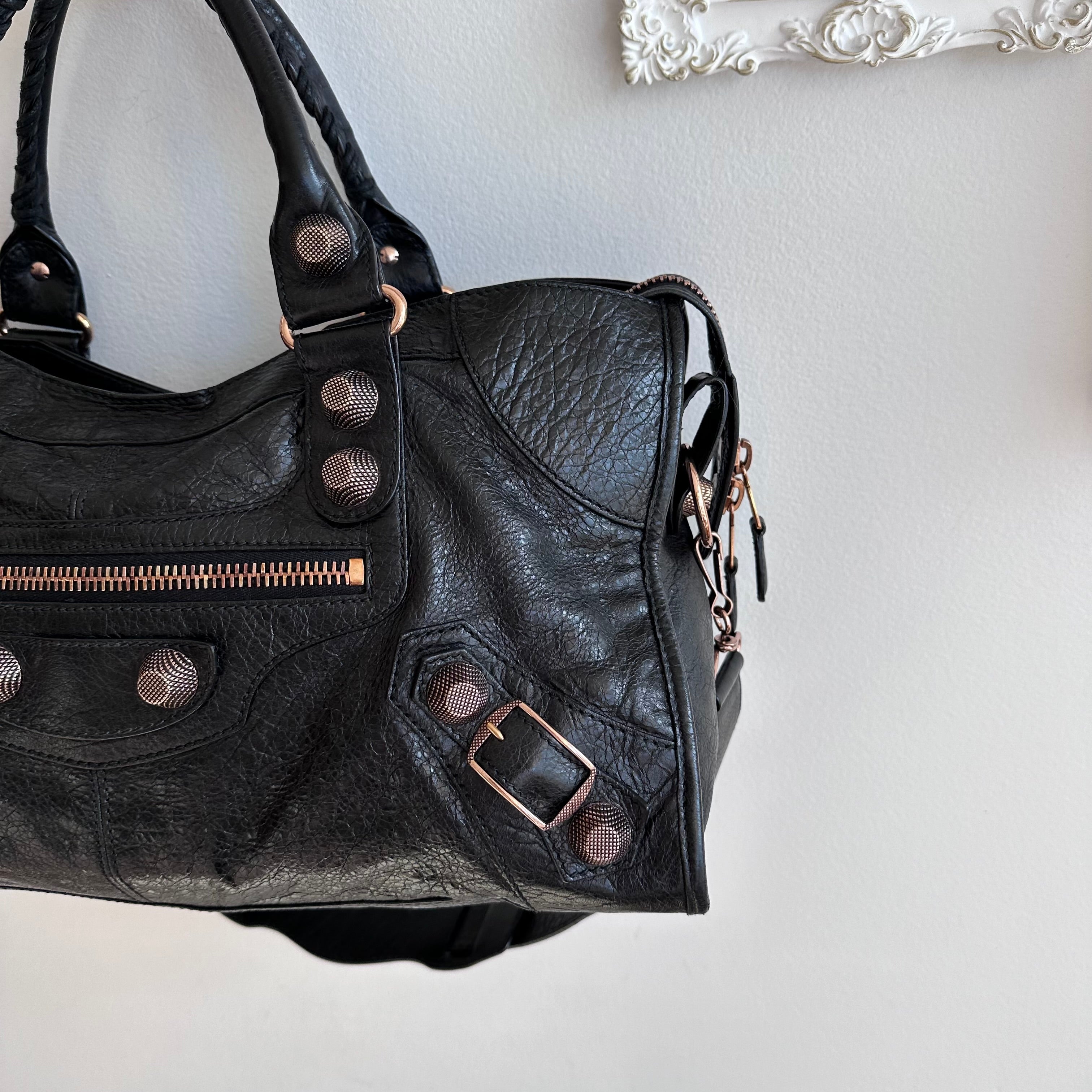 Pre-Owned BALENCIAGA Black City Bag