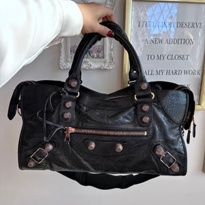 Pre-Owned BALENCIAGA Black City Bag