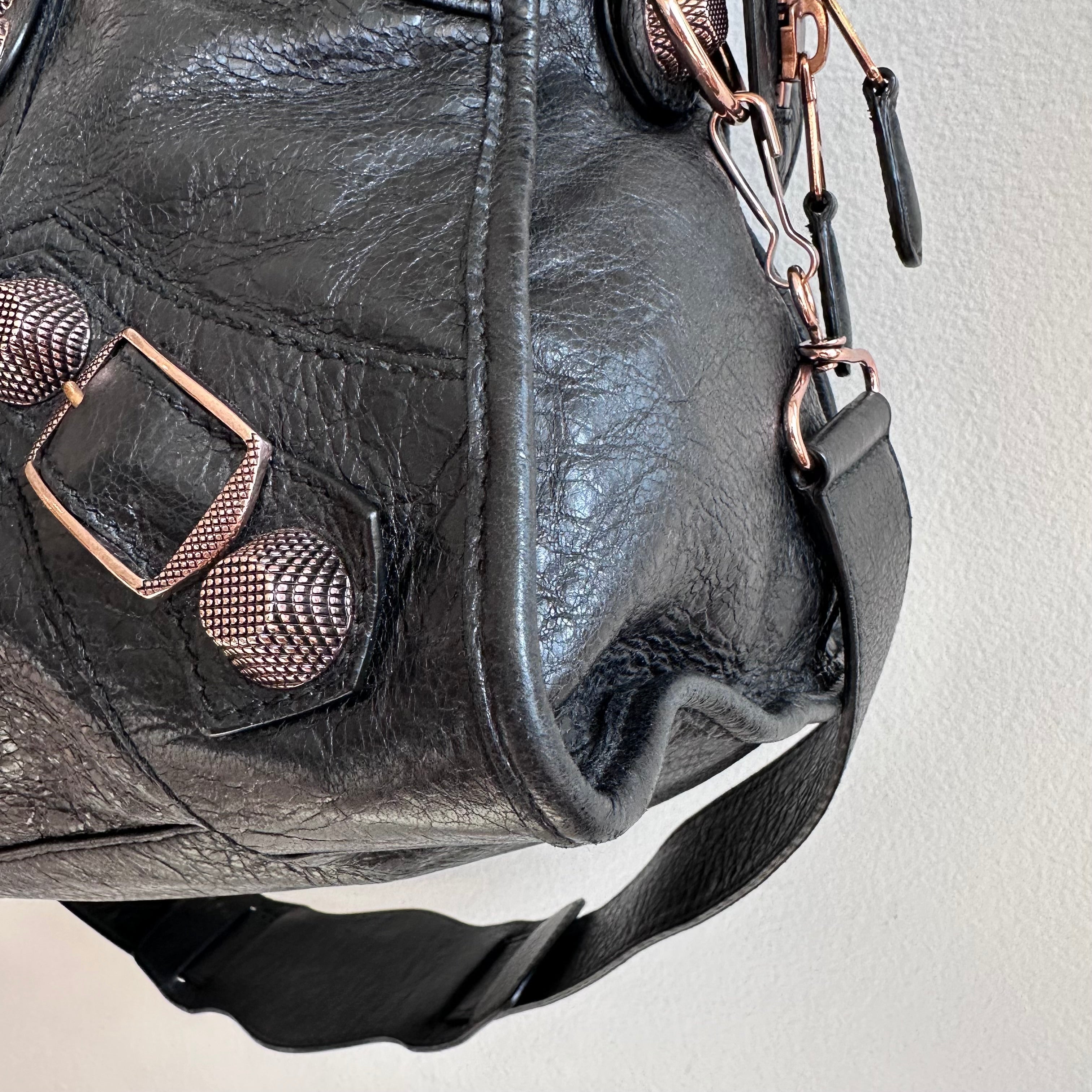 Pre-Owned BALENCIAGA Black City Bag