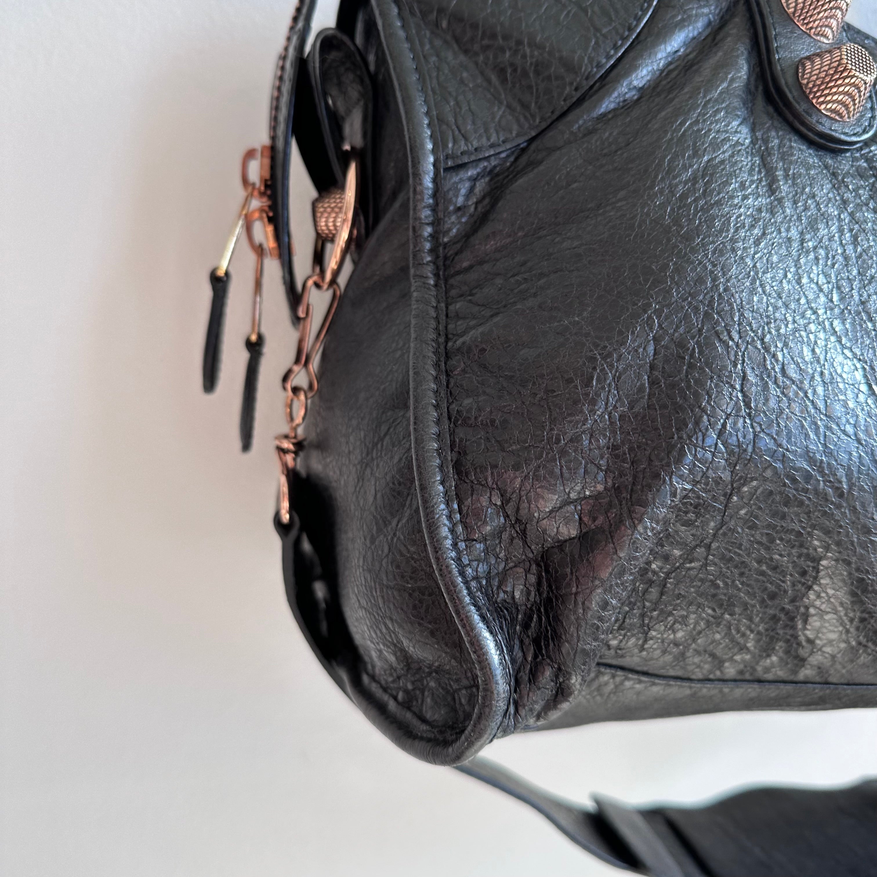 Pre-Owned BALENCIAGA Black City Bag