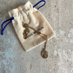 Pre-Owned LOUIS VUITTON Lady Lucky Crest Necklace