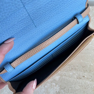Pre-Owned GUCCI Swing Wallet Crossbody
