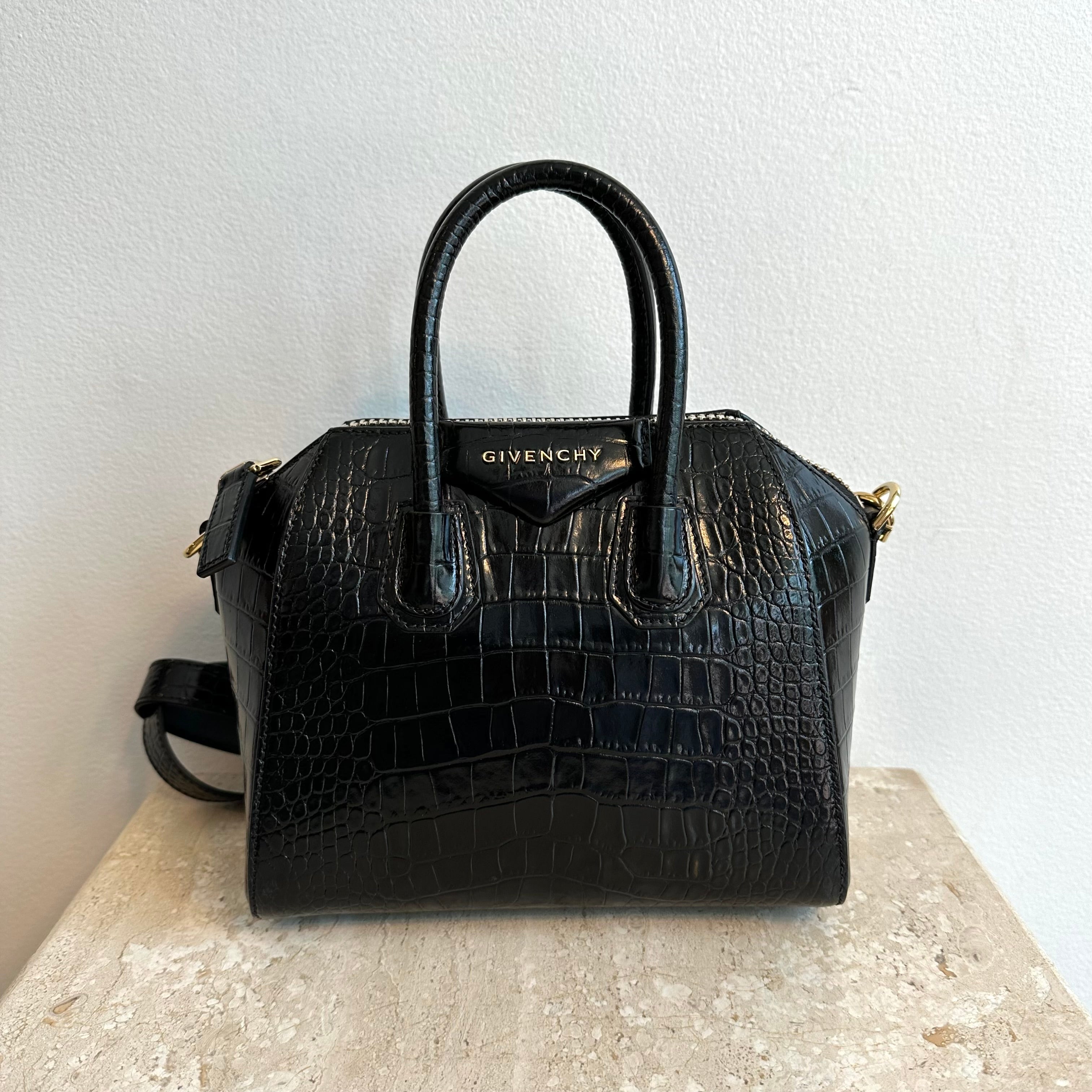 Pre-Owned GIVENCHY Mini Antigona Black Croc Embossed Leather Bag