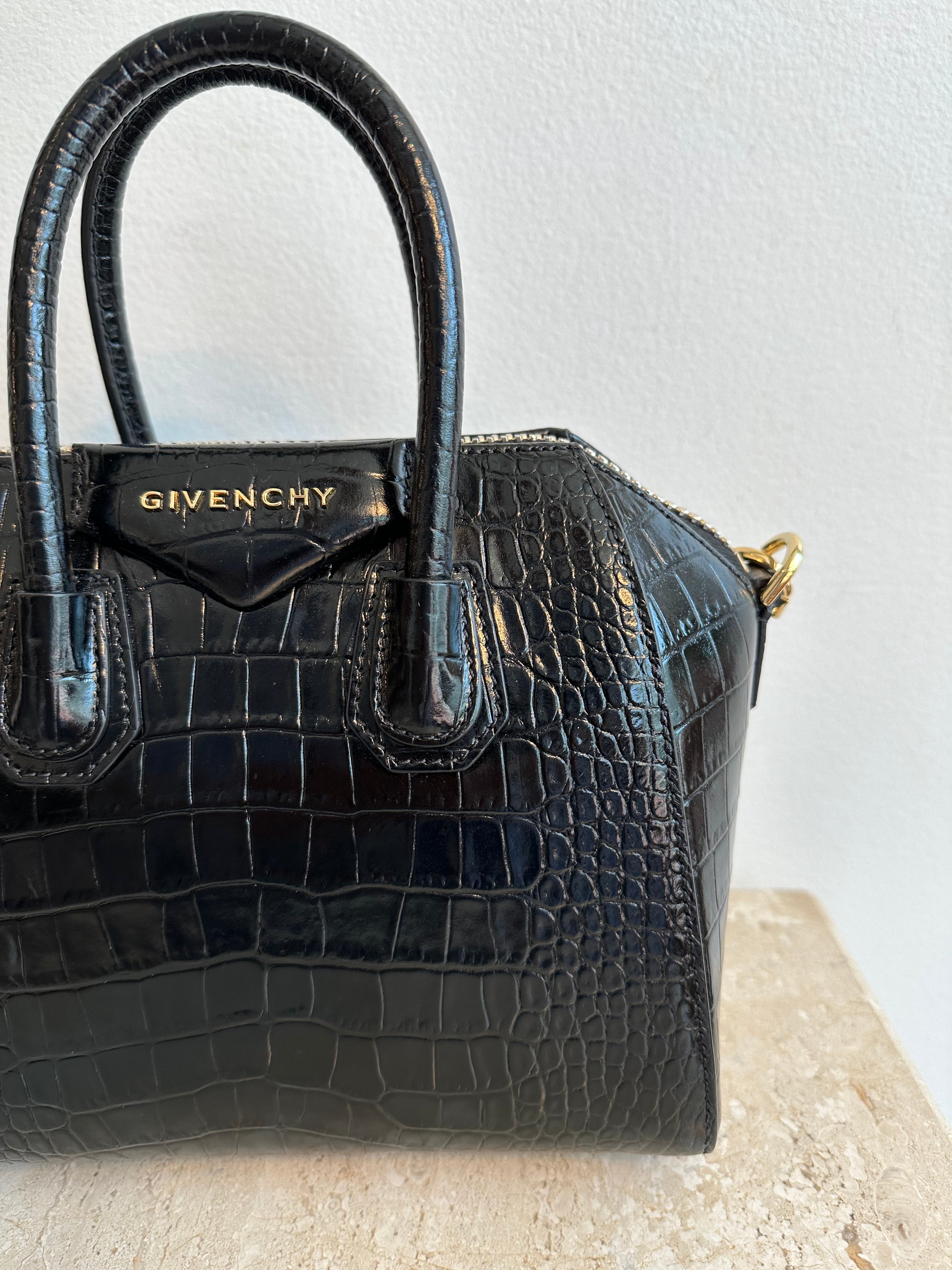 Pre-Owned GIVENCHY Mini Antigona Black Croc Embossed Leather Bag