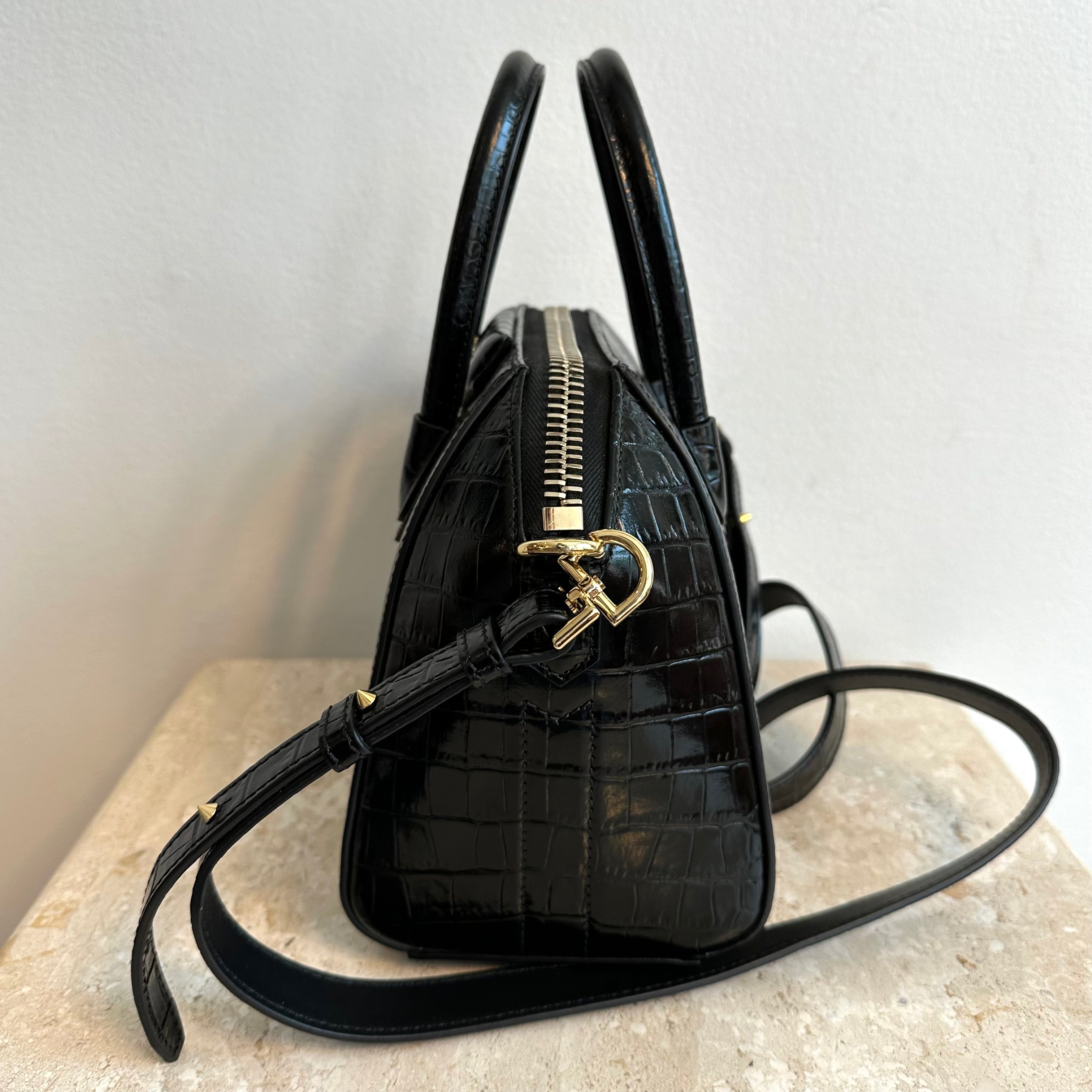 Pre-Owned GIVENCHY Mini Antigona Black Croc Embossed Leather Bag