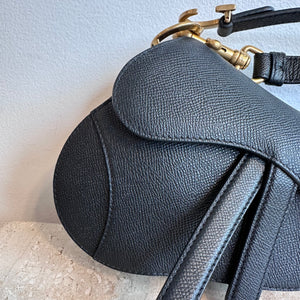 Pre-Owned DIOR Mini Saddle Bag with Strap