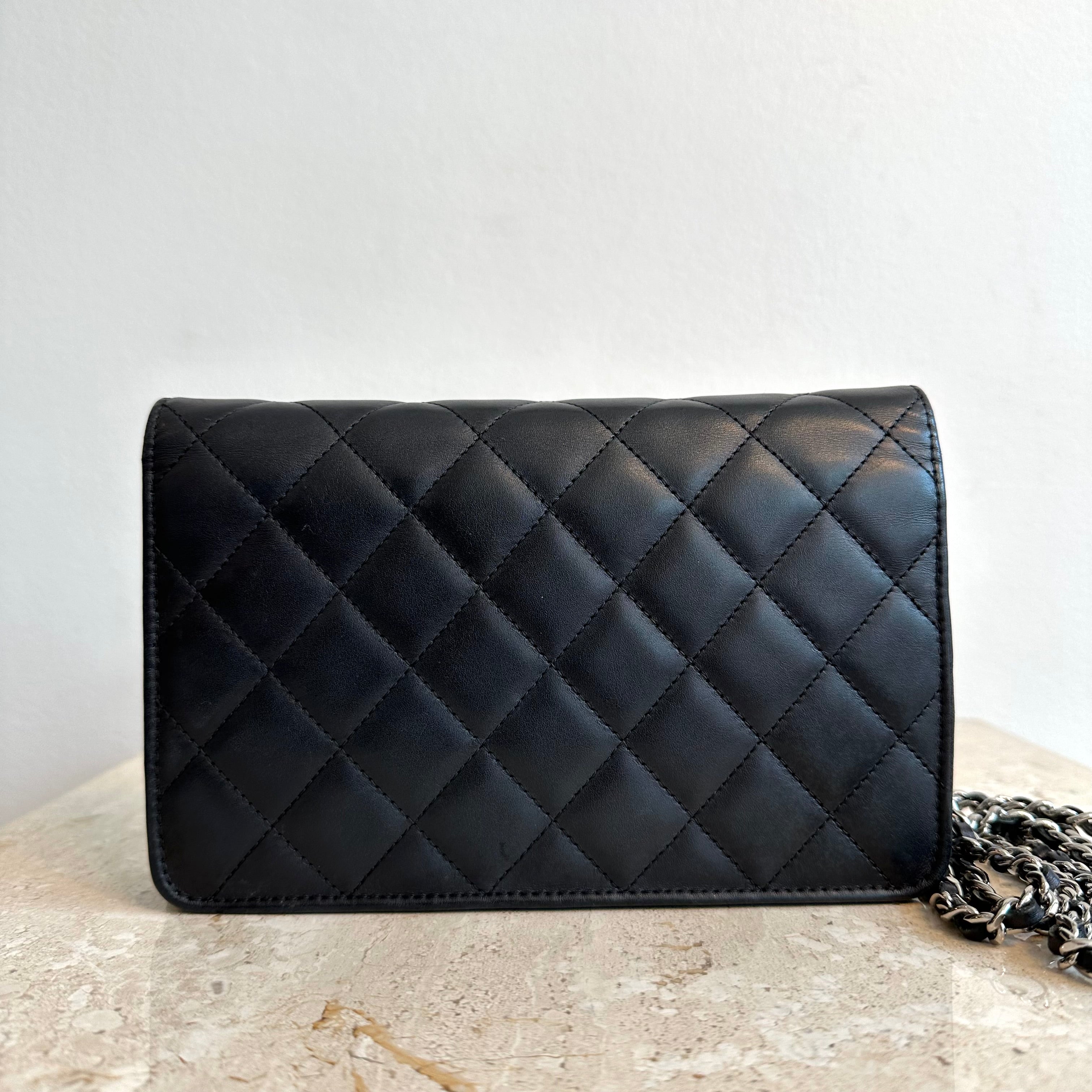 Pre-Owned CHANEL Black Cambon Wallet On Chain With Silver Hardware