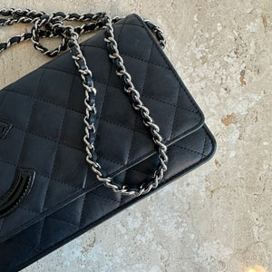 Pre-Owned CHANEL Black Cambon Wallet On Chain With Silver Hardware