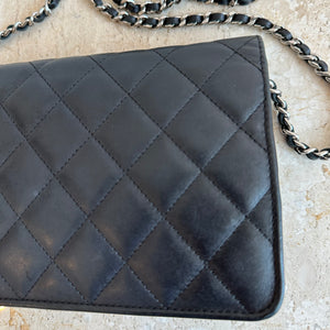 Pre-Owned CHANEL Black Cambon Wallet On Chain With Silver Hardware