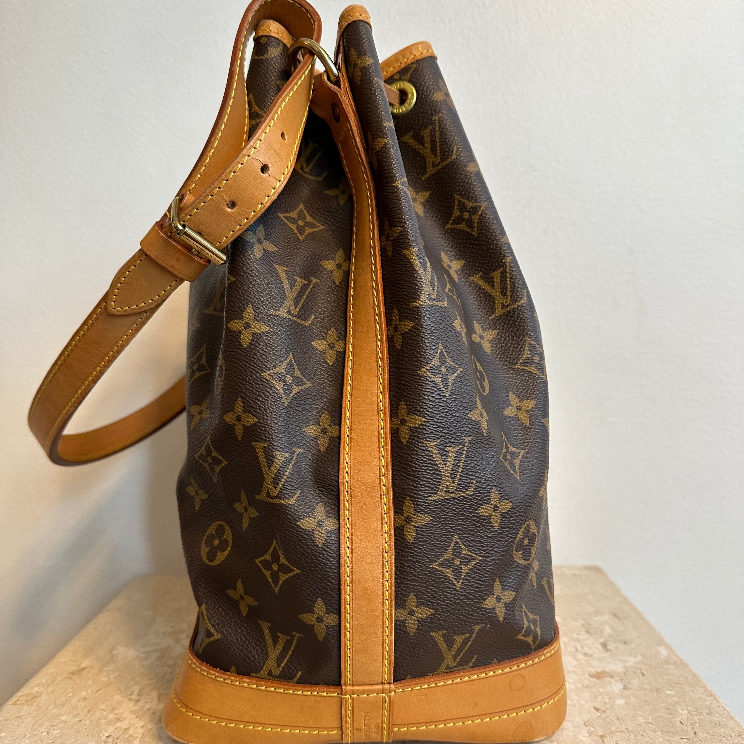 Pre-Owned LOUIS VUITTON Vintage Monogram Noe GM