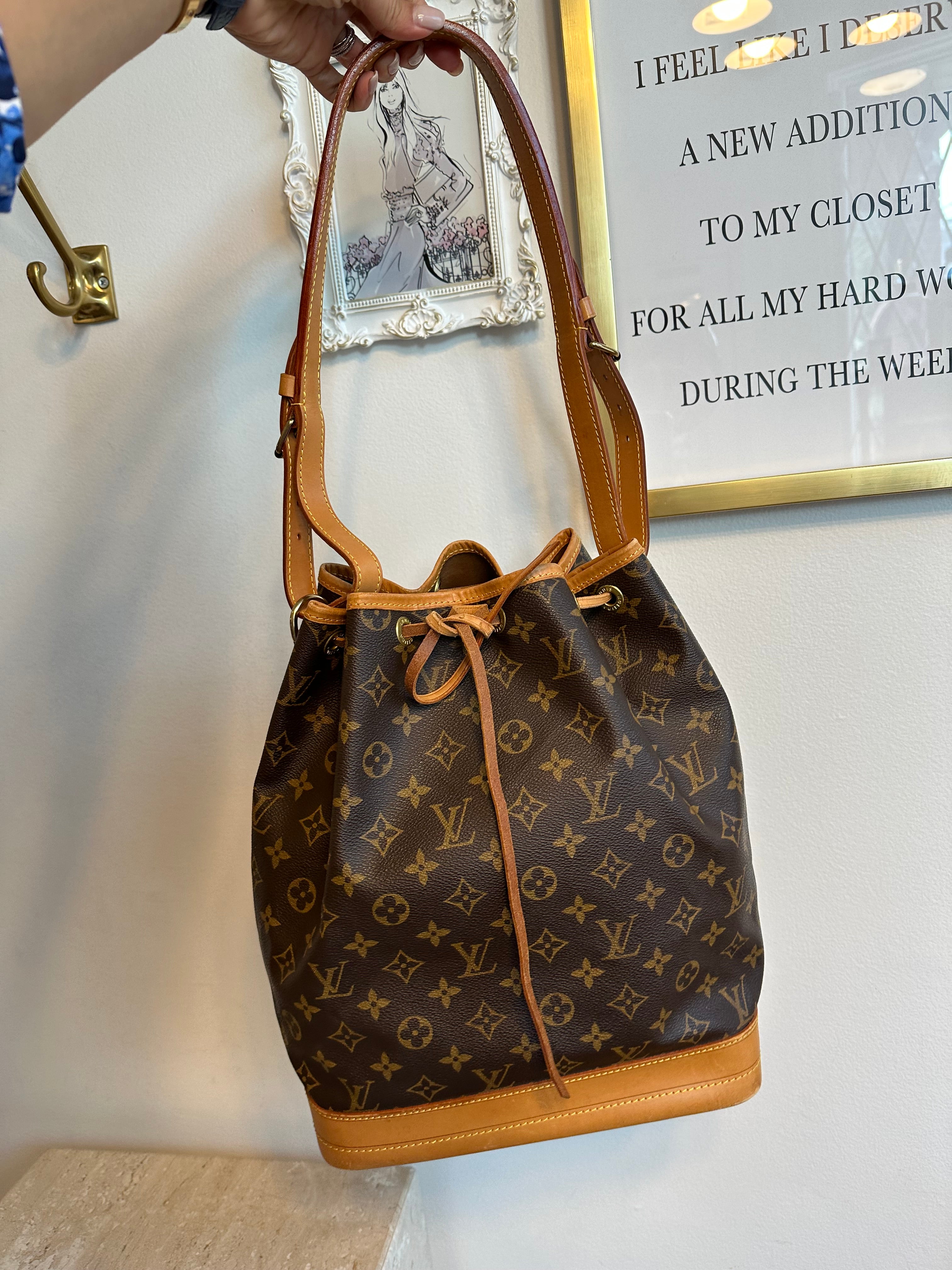 Pre-Owned LOUIS VUITTON Vintage Monogram Noe GM
