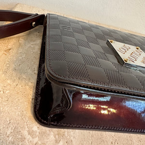 Pre-Owned LOUIS VUITTON Damier Vernis Amarante Cabaret Shoulder Bag