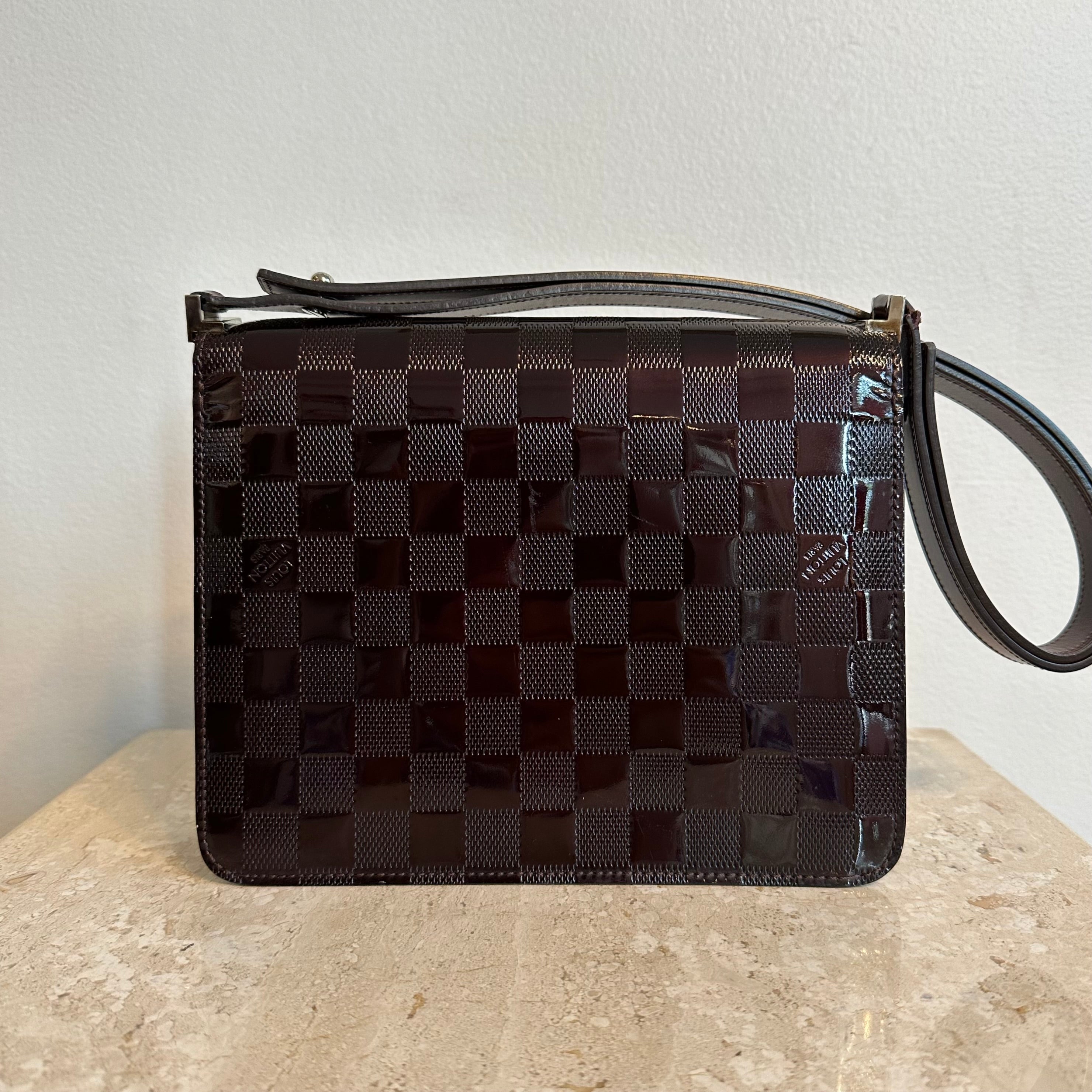 Pre-Owned LOUIS VUITTON Damier Vernis Amarante Cabaret Shoulder