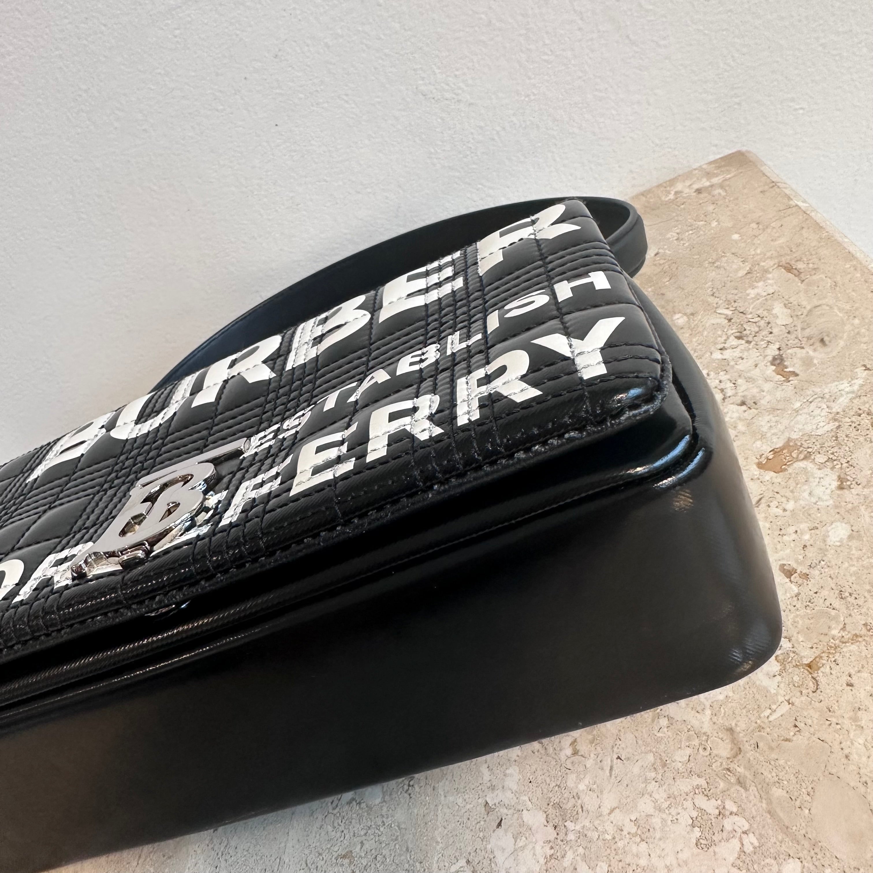 Pre-Owned BURBERRY Horseferry Print Small Lola Crossbody Bag