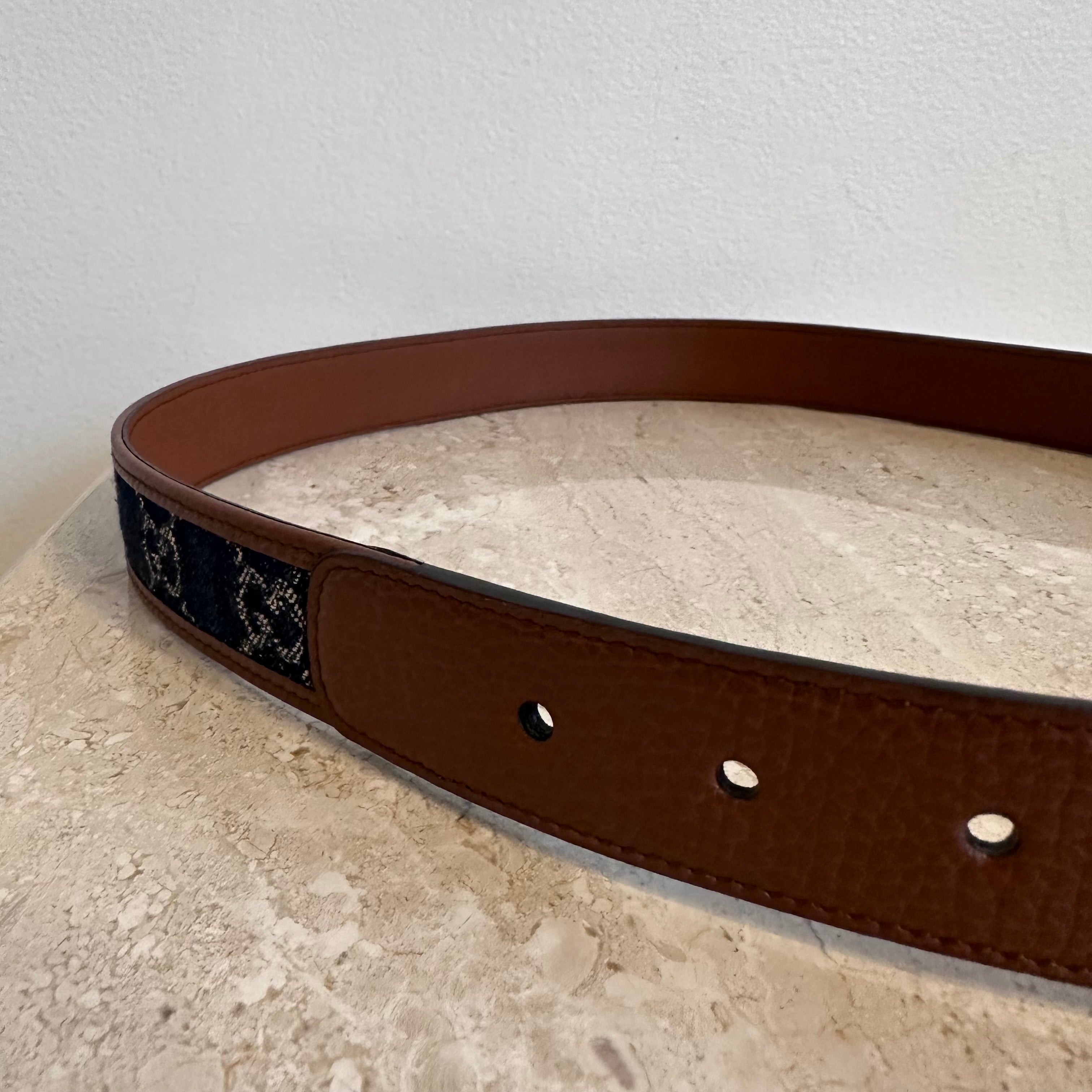 Pre-Owned Gucci GG Denim 85/34 Skinny Belt