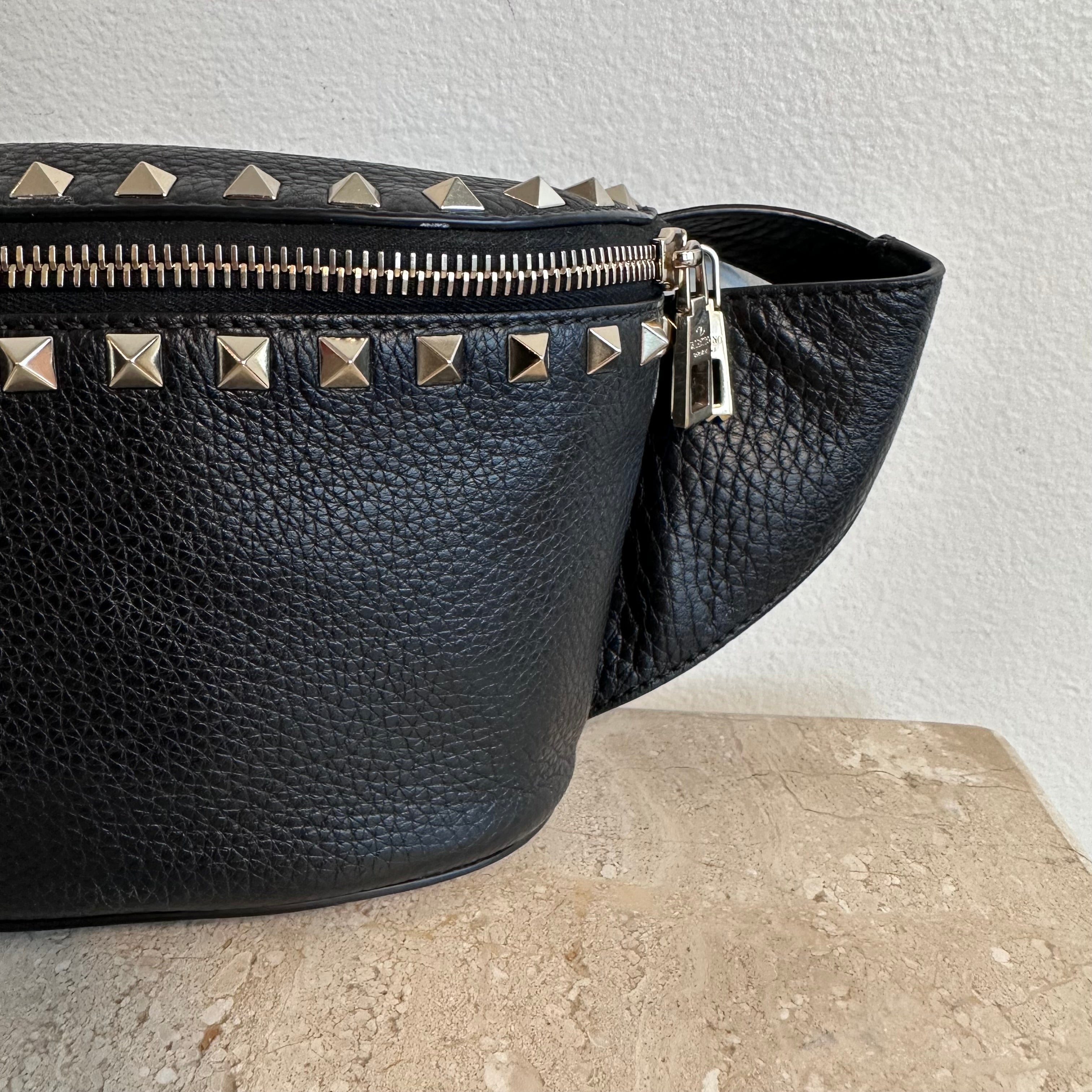 Pre-Owned VALENTINO Black Rockstud Belt Bag