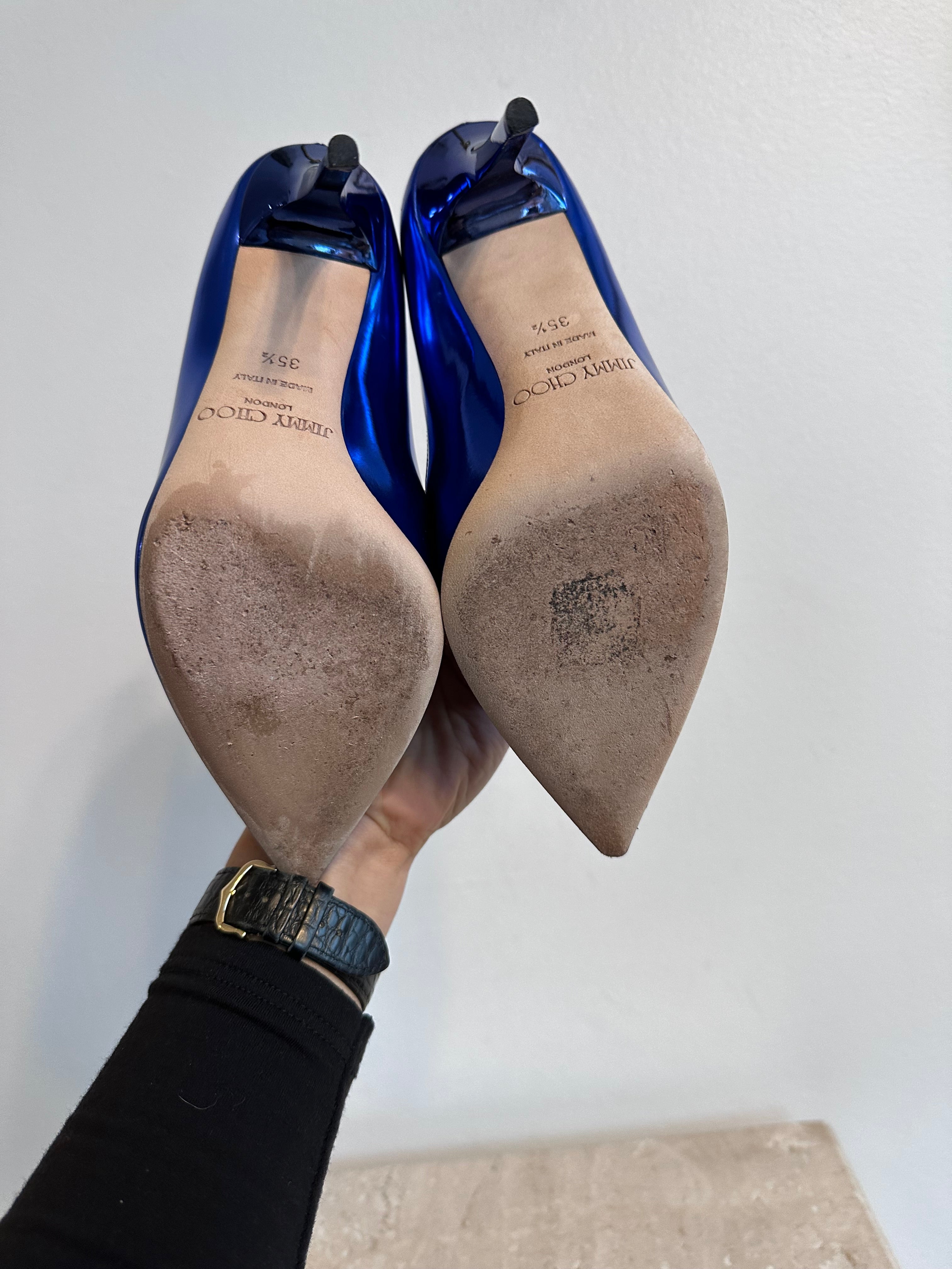 Pre-Owned JIMMY CHOO Blue Mirror Patent Avril Pointy Toe Pumps - Size 35.5