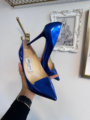 Pre-Owned JIMMY CHOO Blue Mirror Patent Avril Pointy Toe Pumps - Size 35.5