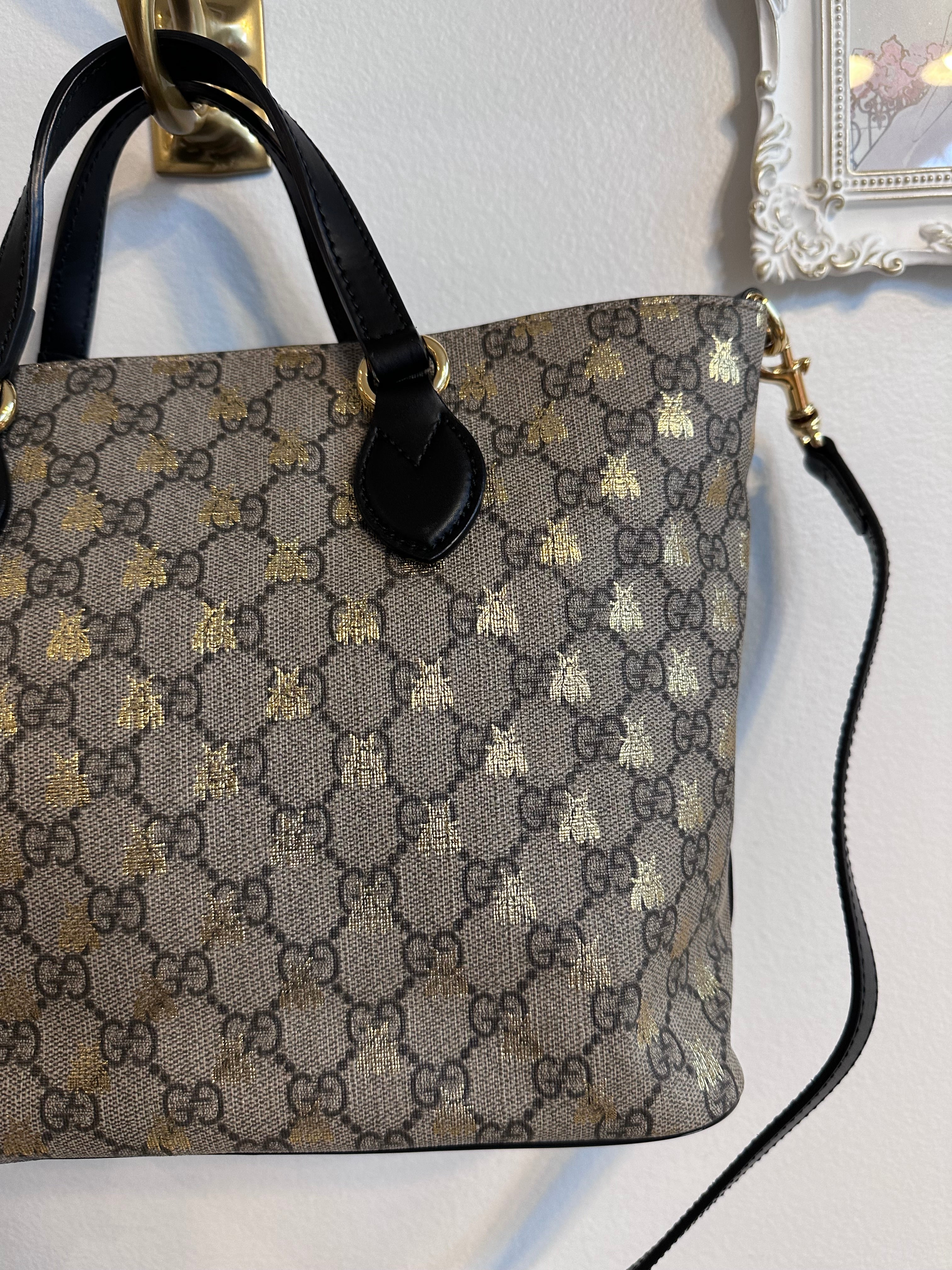 Pre-Owned GUCCI Beige GG Supreme Bestiary Tote