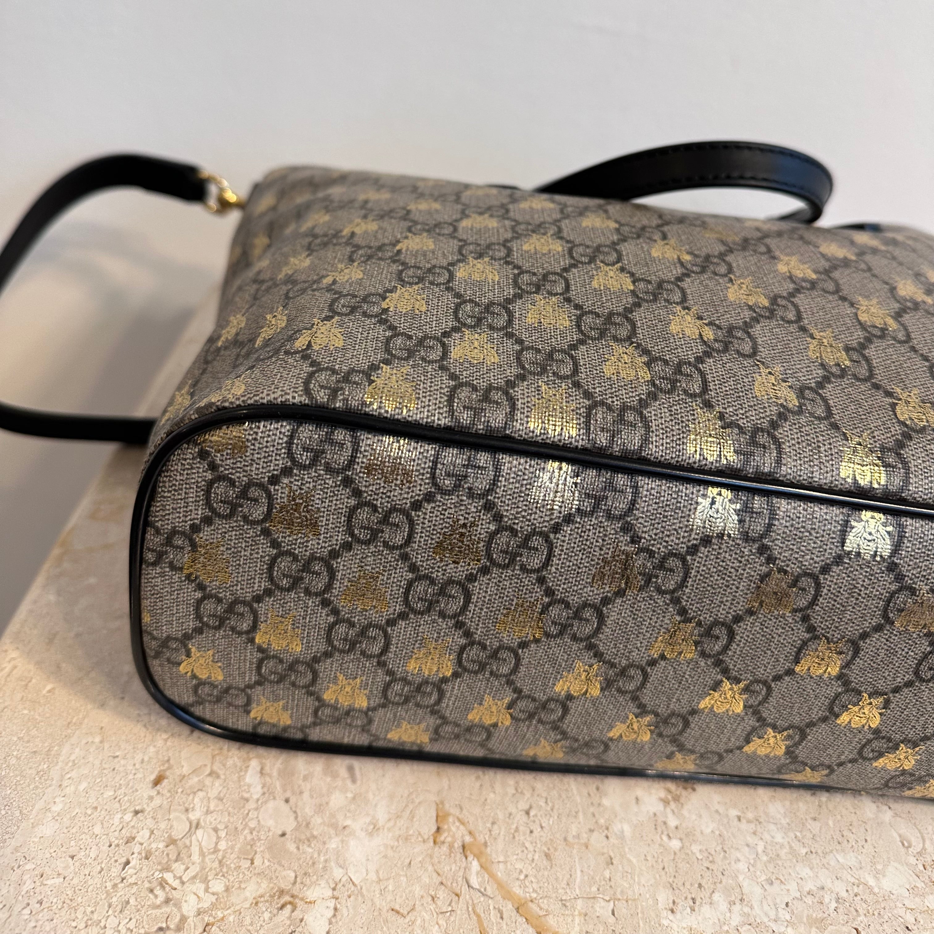 Pre-Owned GUCCI Beige GG Supreme Bestiary Tote