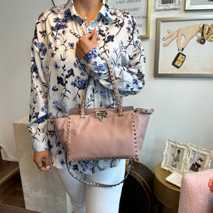 Pre-owned VALENTINO Small Rockstud Tote in Poudre