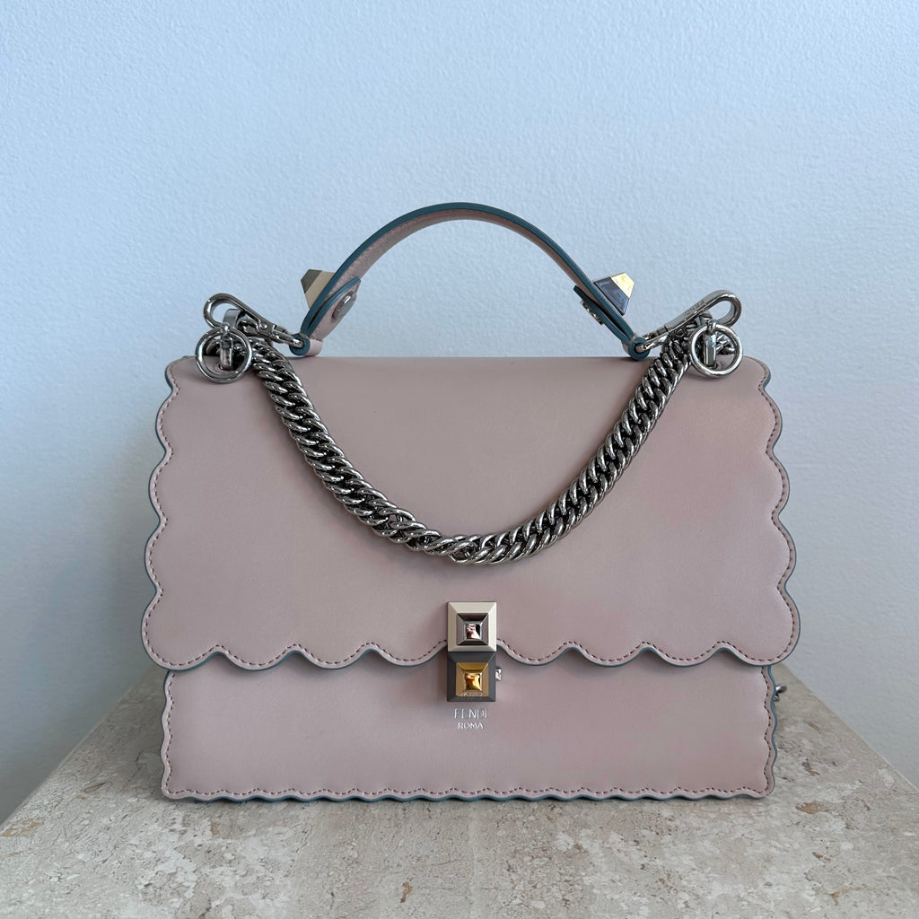 Pre-Owned FENDI Medium Kan Scalloped Bag