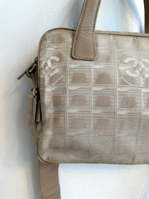 Pre-Owned CHANEL Cream Canvas Travel Line 2Way Tote Bag